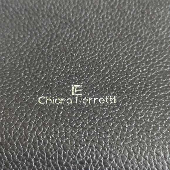 SALE - Chiara Ferretti Black Woven Leather Should Bag large - Picture 2 of 9